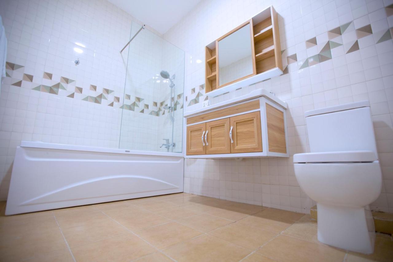 Maple Homes アクラ エクステリア 写真